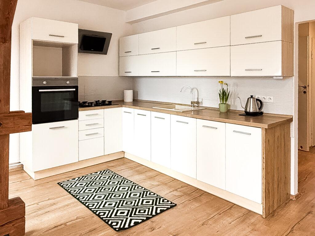 Pronájem bytu 2+kk 60 m² Chelčického