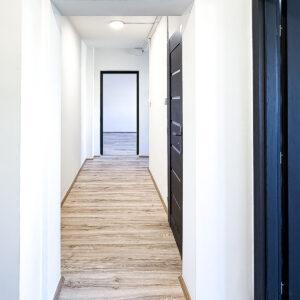 Pronájem bytu 3+1 77 m² Rokycanská – okolí